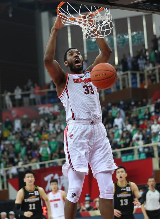 博鱼-大外援成广东无名英雄 内线对比因他而天平反转